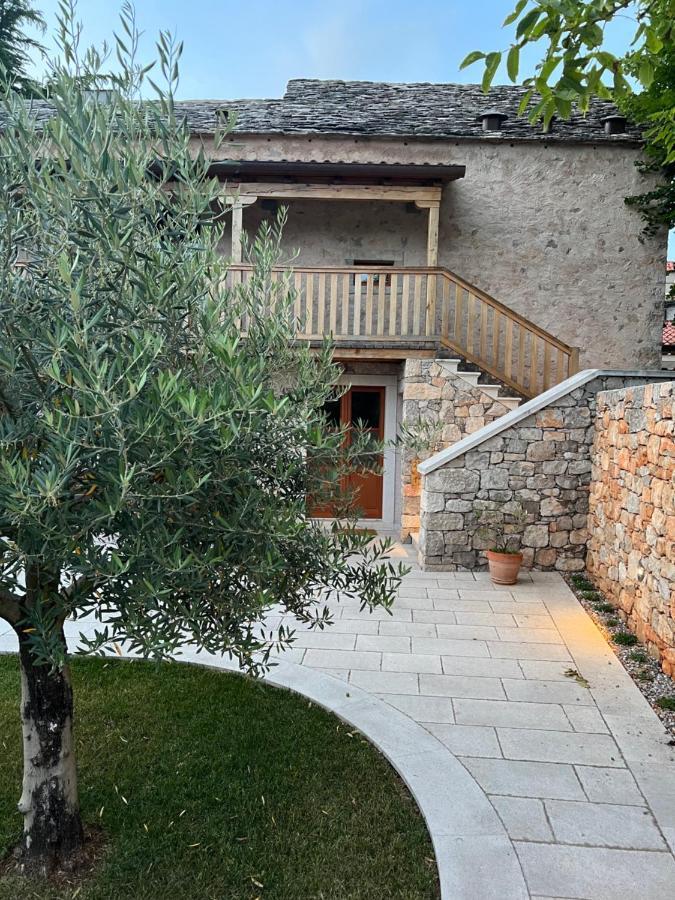 Appartamenti Minerva San Pelagio 外观 照片