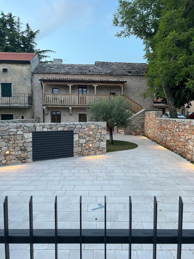 Appartamenti Minerva San Pelagio 外观 照片